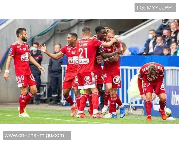 光州足球队迎战大邱FC精彩对决展现韩国足球魅力与激情 光州足球队迎战大邱FC精彩对决展现韩国足球魅力与激情